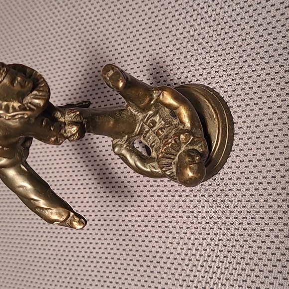 Small Brass Circus Clowns Performing Figures - Picture 8 of 11